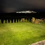 Great At Askollen In With Free Parking Appartement *