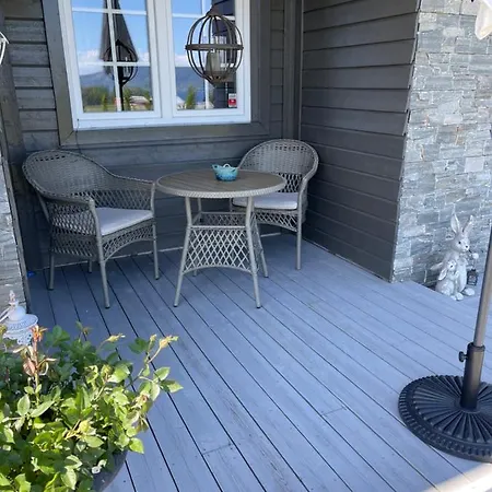 Askollen, Appartamento