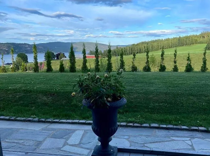公寓 Great At Askollen In With Free Parking *