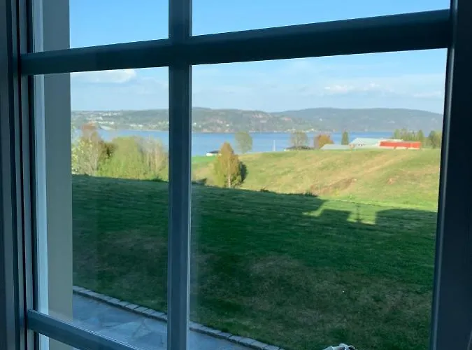 公寓 Great At Askollen In With Free Parking